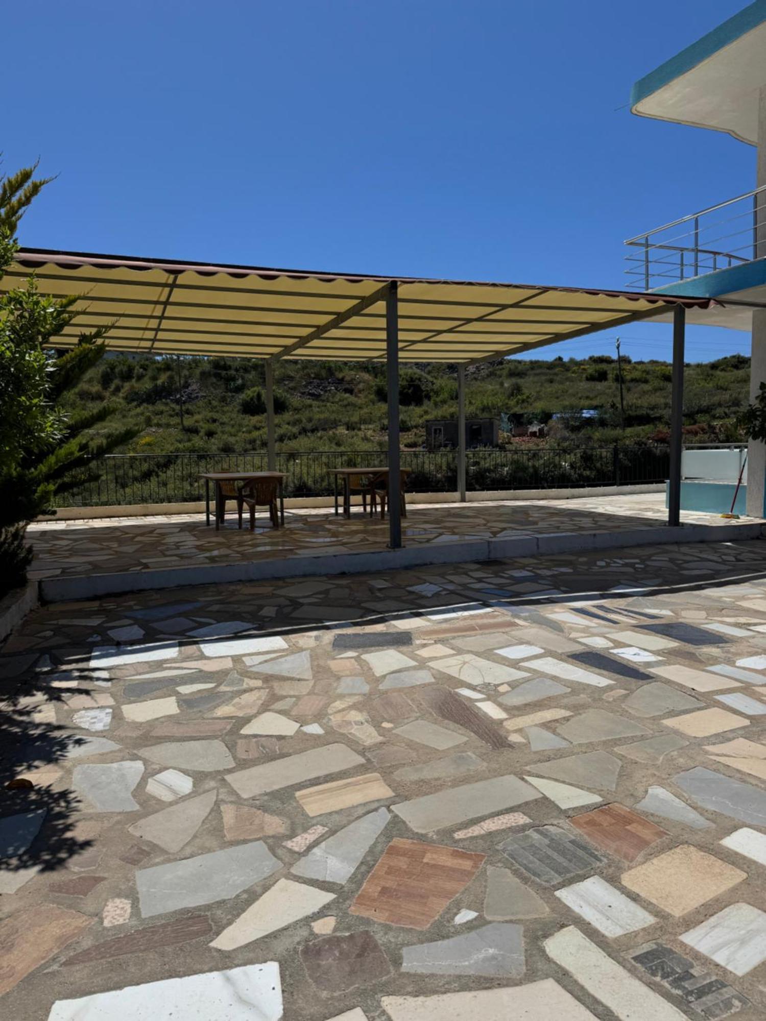 Hotel Irini Sarande Exterior photo