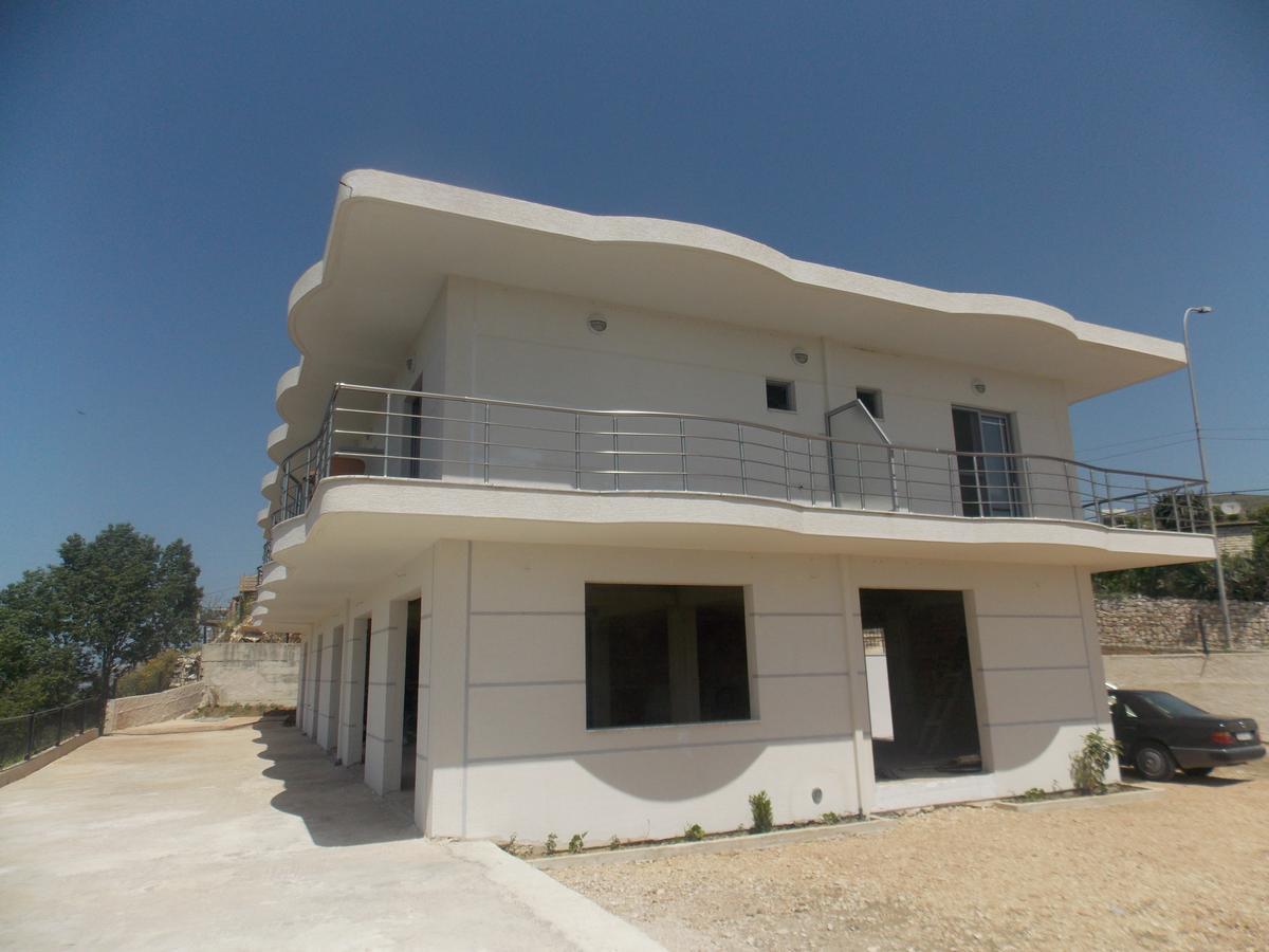 Hotel Irini Sarande Exterior photo