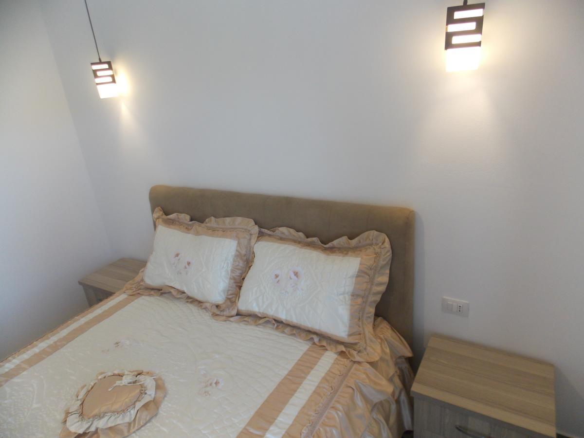 Hotel Irini Sarande Exterior photo